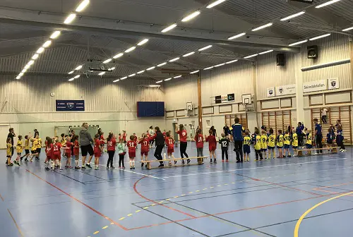 Gemensam uppvärmning före matchspel. Foto: Lasse Hall