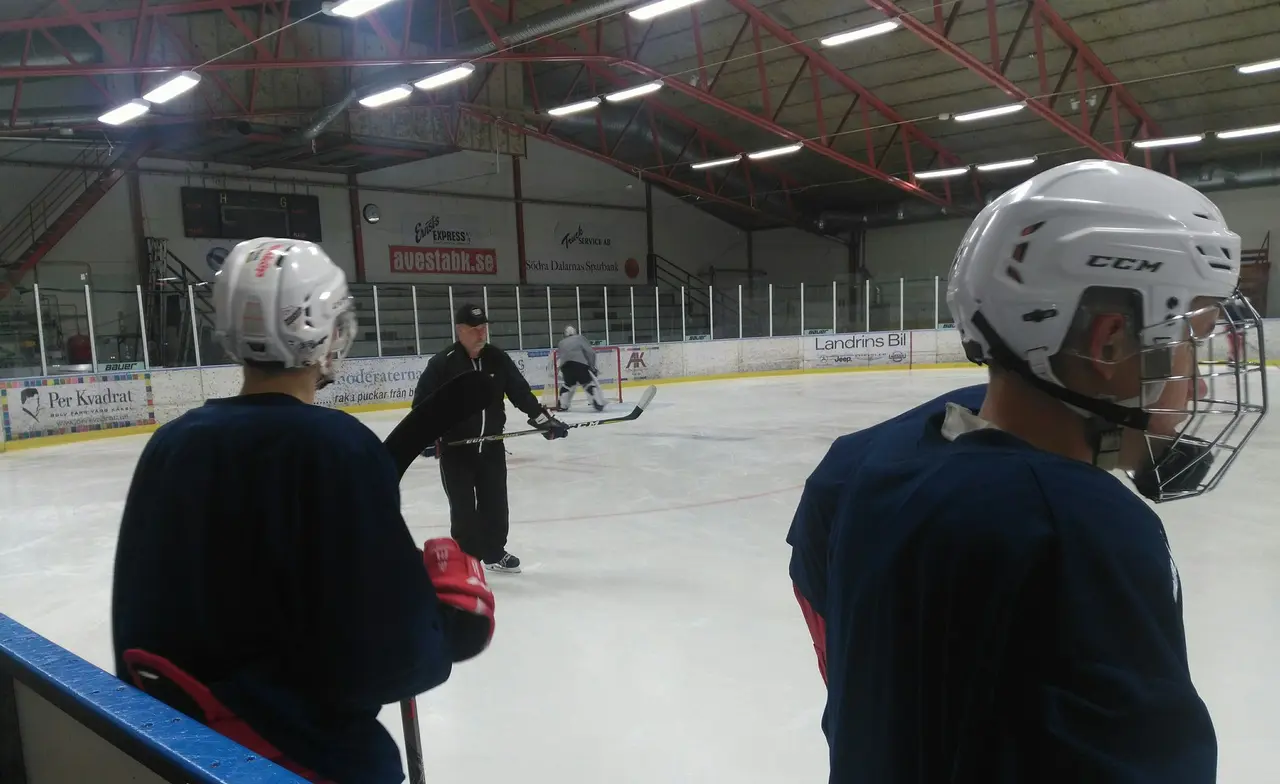 Jonas Melin har inte alltför stora förväntningar inför mötet mot Östervåla. FOTO: Per Lindgren.