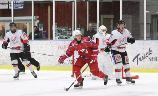 Avestas Keagan Pruden gjorde en godkänd match. Foto: Lena Hallström.