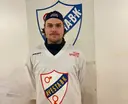 Backen Viktor Lyckman siktar på seger mot Hallstahammar. FOTO: Per Lindgren.