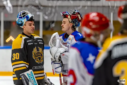 Bildsvep från säsongens tredje bruksderby mellan Fagersta AIK-Avesta BK 4-2 (4-1, 0-1, 0-0). Foto: Jörgen Hjerpe