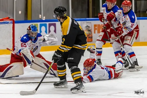 Bildsvep från säsongens tredje bruksderby mellan Fagersta AIK-Avesta BK 4-2 (4-1, 0-1, 0-0). Foto: Jörgen Hjerpe