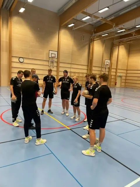 Herrarna planerar för ny match, denna gången Ystad på bortaplan