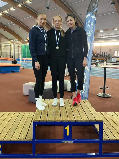 Ovan vä: Habtom Asgede. Ovan mitten: Samuel Petersen. Ovan hö: Tudor Tocca. Under vä: Emmie Wedin. Under mitten: Beate Pott. Under hö: Ayla Hallberg Hossein. Foto: Deca, Anna Pott och Nadja Petersen