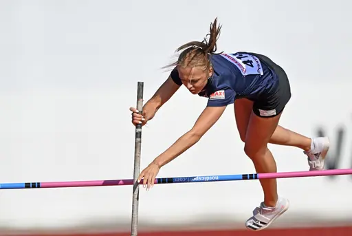 Ovanifrån/vänster: Yolanda Ngarambe, Hanna Hermansson, Hugo Olsson, Habtom Asgede, Clara Billing, Beate Pott och Emil Johansson. Foton: Deca.   