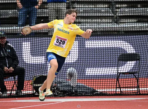 T v: Beate Pott. Mitten: Ludvig Ellgren T h: Jakob Lennermark. Foto: Deca
