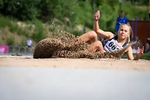 Uppifrån-vänster: Elise Wiklund, Jonathan Edberg, Lina Ånstad, Jesper Ahlin, Norah Lind, Ayla Hallberg Hossein. Foton: Deca