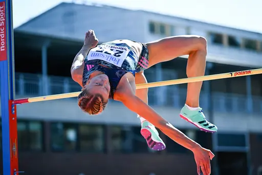 Bildcollage med SM-vinnare 2023. Uppifrån tv: Ida Chrifi, Alva Back, Beate Pott, Emil Johansson, Jacob Semb-Josefson, Bianca Salming, Jesper Ahlin och Karl Ludvik. Foto: Deca