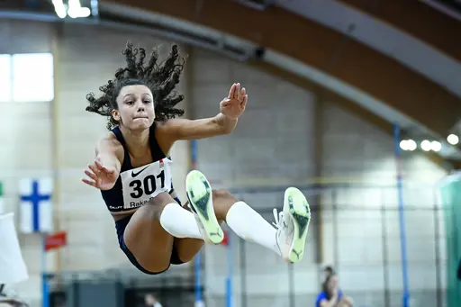 Ayla på Raka Spåret - bilder från Deca Text & Bild