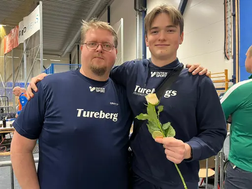 Bilder från ledare på plats