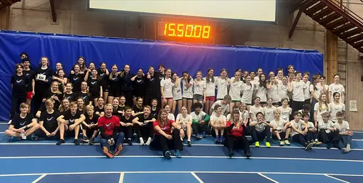 Aktiva från Gotland/Stockholm Öst och Gotland/Stockholm Väst, stafettlaget, Tristan Back och Elise Wiklund.