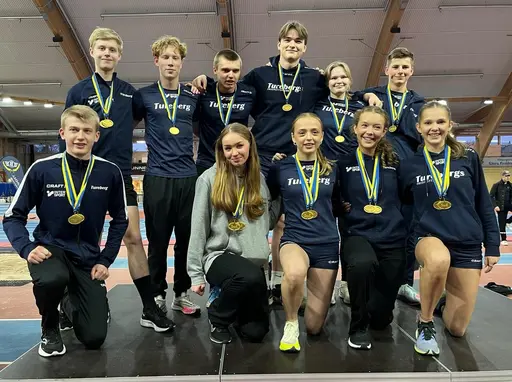 Vinnare! Några hade tyvärr åkt hem innan medaljerna delades ut.
