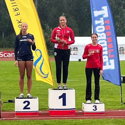 Tränare Hirvonen, Ludvig, Noa, Tilde & Emmie