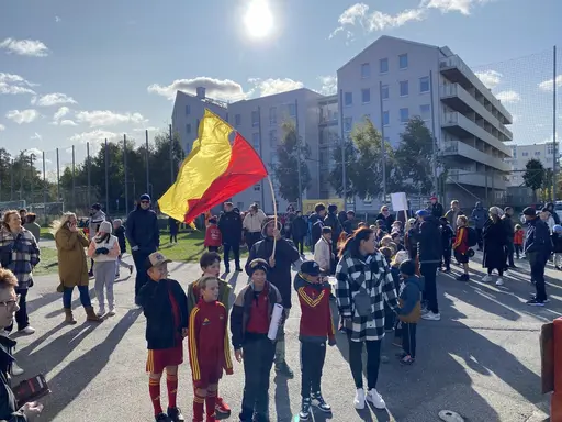 En solig men blåsig föreningsavslutning på Tyresövallen!