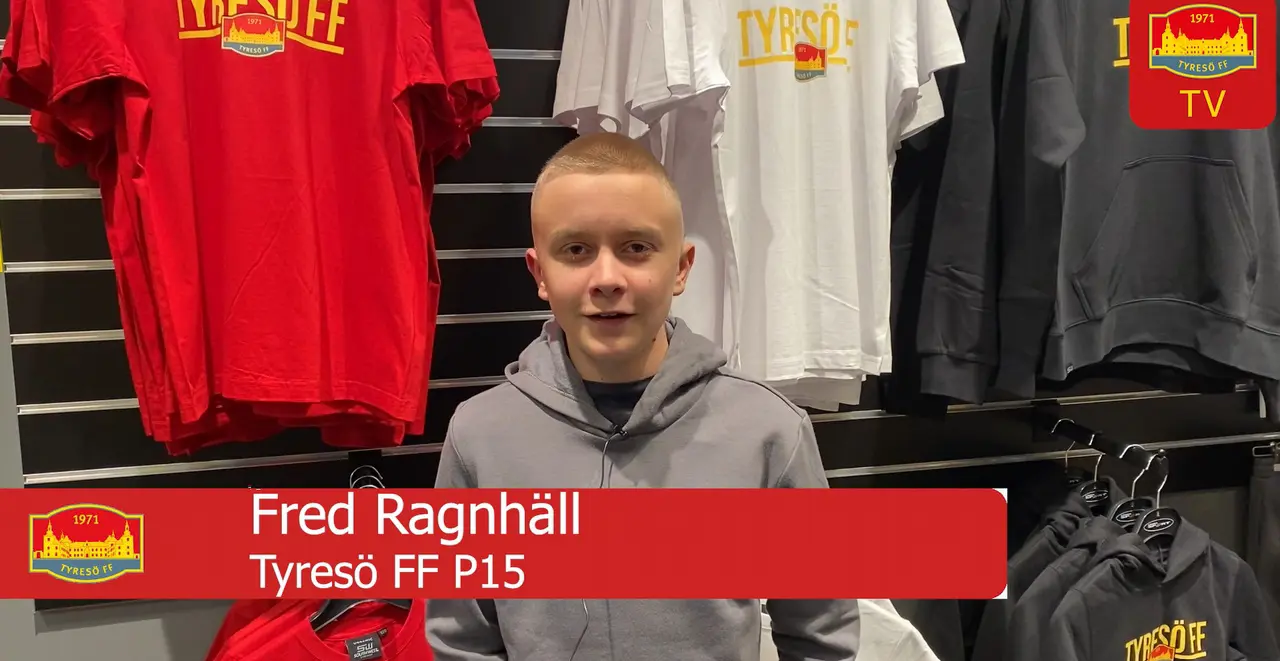 En glad Fred Ragnhäll summerar sin upplevelse av E-sport tävlingen "Slaget om Stockholm".