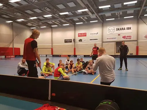 Anton Schöld, Lukas Lilja, Sebastian Evertsson och Emil Skillermo på plats för att stötta våra ungdomar i deras utveckling!