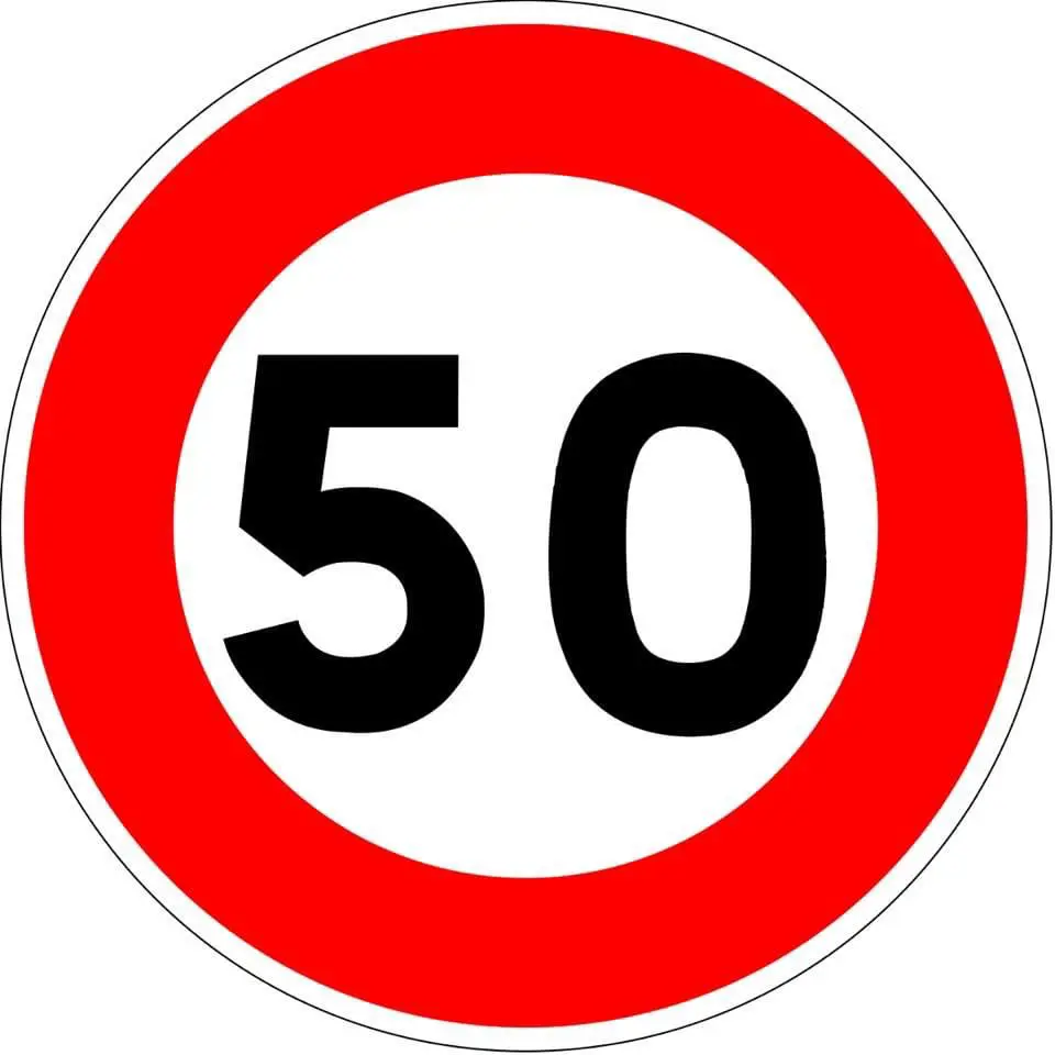 50 personer i publiken är kvar, utöver spelare och funktionärer