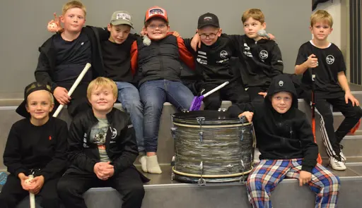 Bäst ikväll kidsen runt trumman !