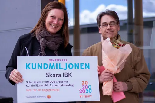 Sofia Hildingsson och Kassör Mikael Nyström