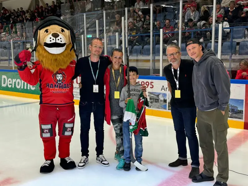 Buddy, Emil med familj, Peter Kronvall ordförande Hanhals, Lucas Raymond