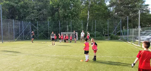 Fotbolls brännboll + korv med bröd o drycka!!