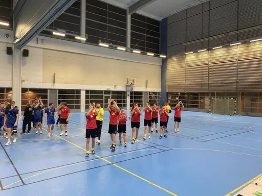 Oavgjort 28-28 efter ordinarie speltid. Förlust 30-32 efter shootout. Foto: Per Nordqvist.