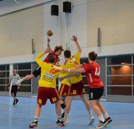 Oavgjort 28-28. Foto: Per Nordqvist.