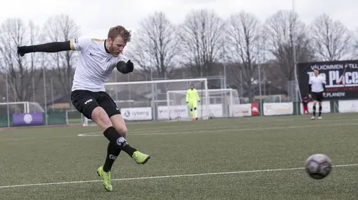 2019-04-13 Lomma IP  Premiärmatchen blev dessvärre en förlust med 0-1.