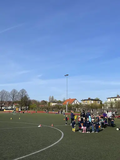 Lite bilder från årets knattesläpp och även Swedbank är traditionsenligt på plats  