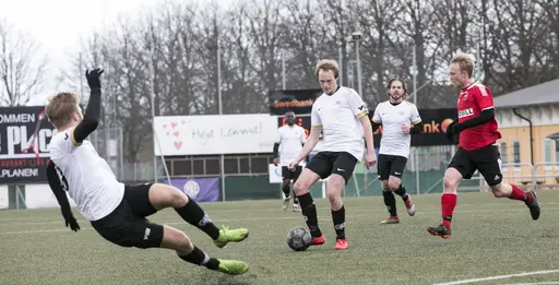 2019-04-13 Lomma IP  Premiärmatchen blev dessvärre en förlust med 0-1.