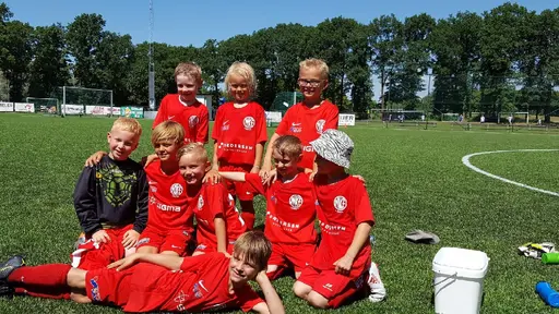 GIF Nike P11 - Bilder från Tolvans IP i Löddeköpinge den 9/6