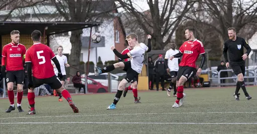 2019-04-13 Lomma IP  Premiärmatchen blev dessvärre en förlust med 0-1.