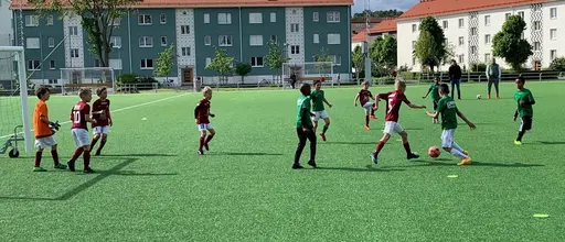 Ett underbart Lawrence spelar mot Öckerö