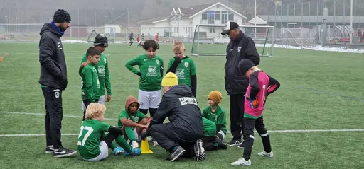En av de två matchtrupperna i lagfoto