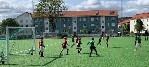 Ett underbart Lawrence spelar mot Öckerö
