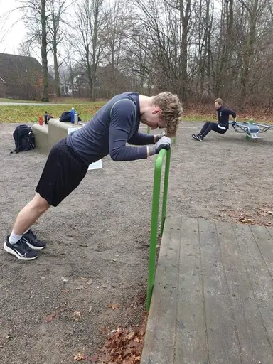 Det är inte bara fotbollsträning som krävs för att nå toppen i år.