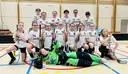 Ett härligt gäng kämpande innebandytjejer 