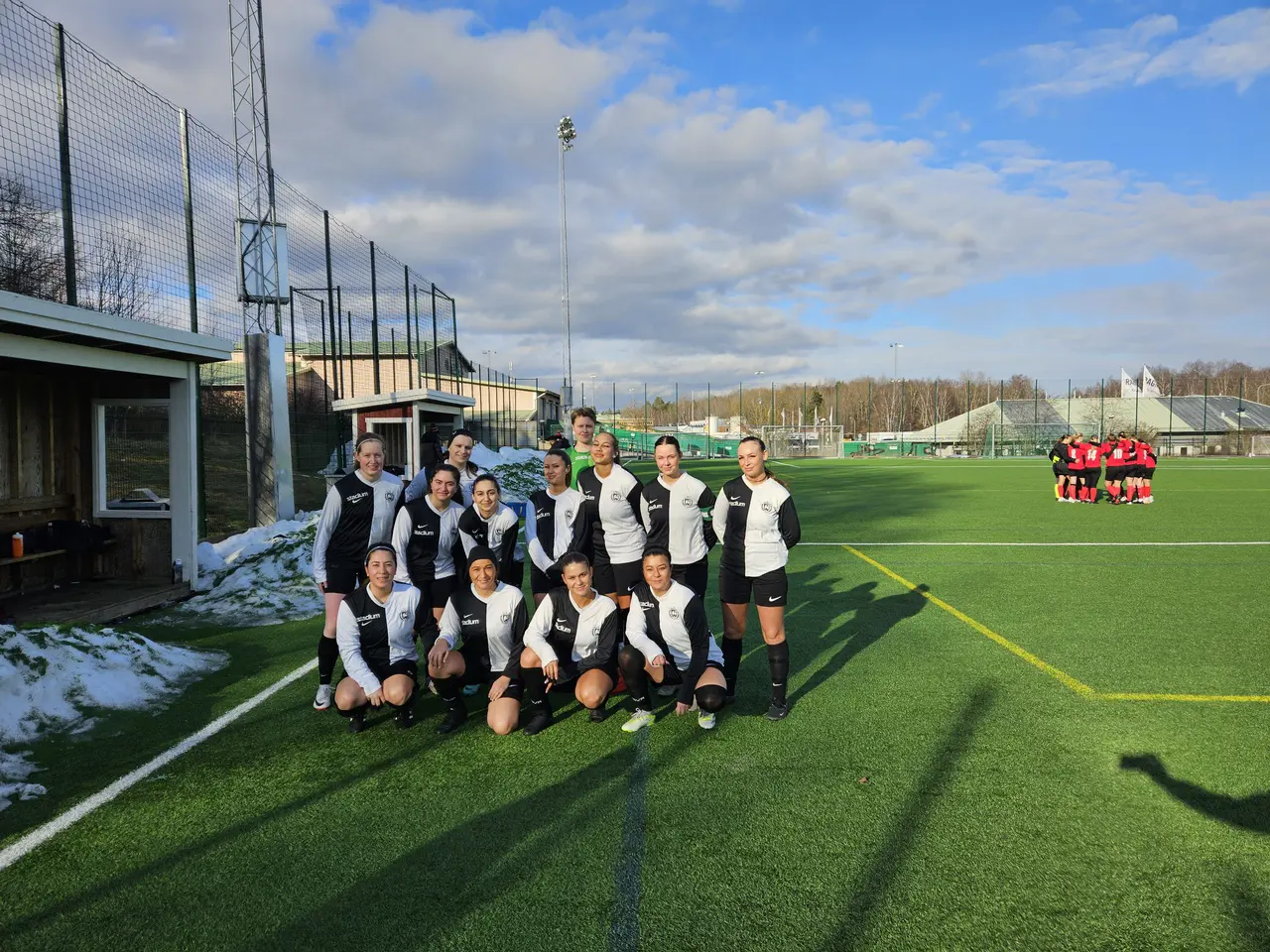 Truppen mot Hässelby SK Dam