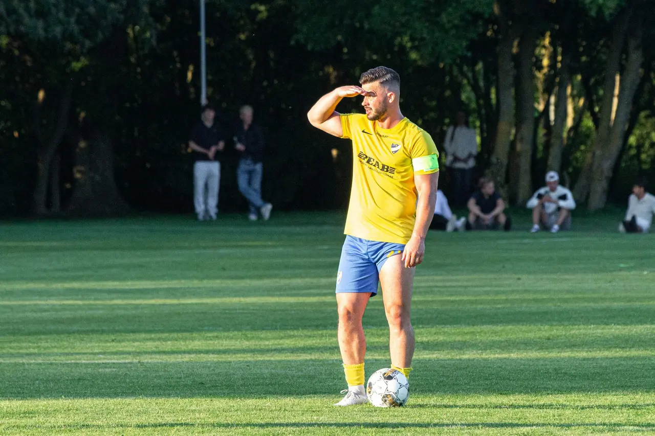 Nichlas Schön med IFKs enda mål mot LB07