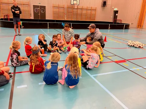 Full fart med Alex och Emeli!