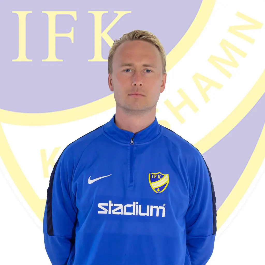 Simon Thoresson var en av få IFKare som fick godkänt mot Bromölla.