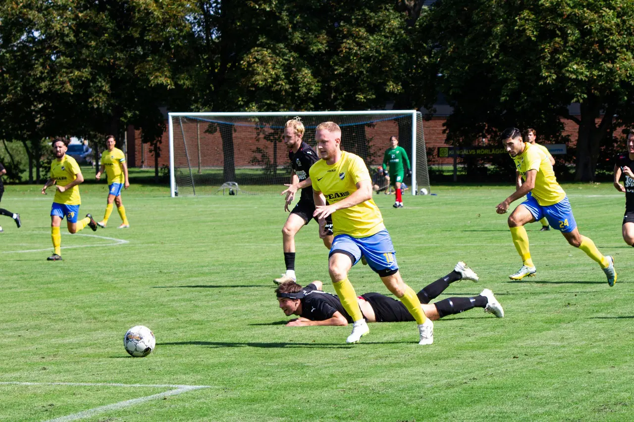 Jesper Bengtsson med 1+1 mot VAIF.