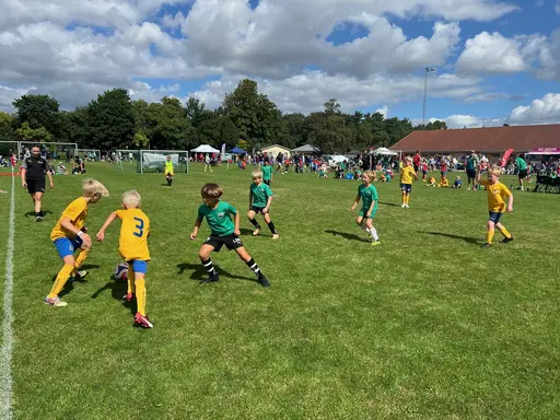 En riktigt bra start på höstens fotbollssäsong blev Team Sportia Cup i Ystad! Totalt 9 matcher spelade mot olika Skåne-lag. Taggat gäng!