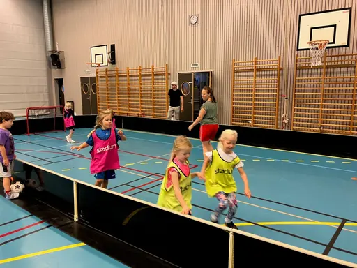 Lördagsmorgon betyder fotboll och full fart för våra tjejer i F5!