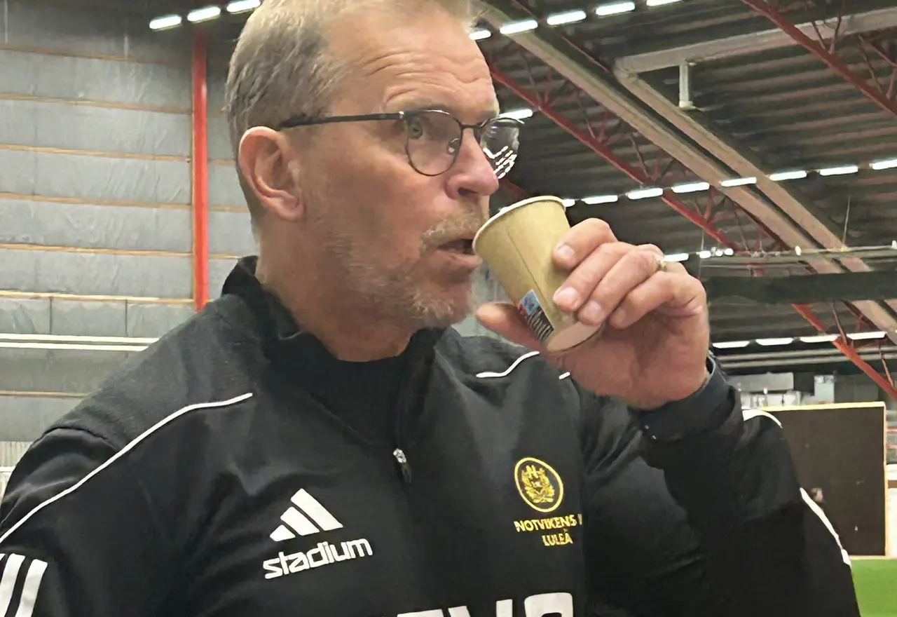 Lars vill se fler spelare i målchanser