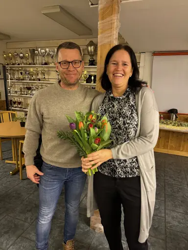 Avtackande och prisutdelning för ordföranden Uffe.