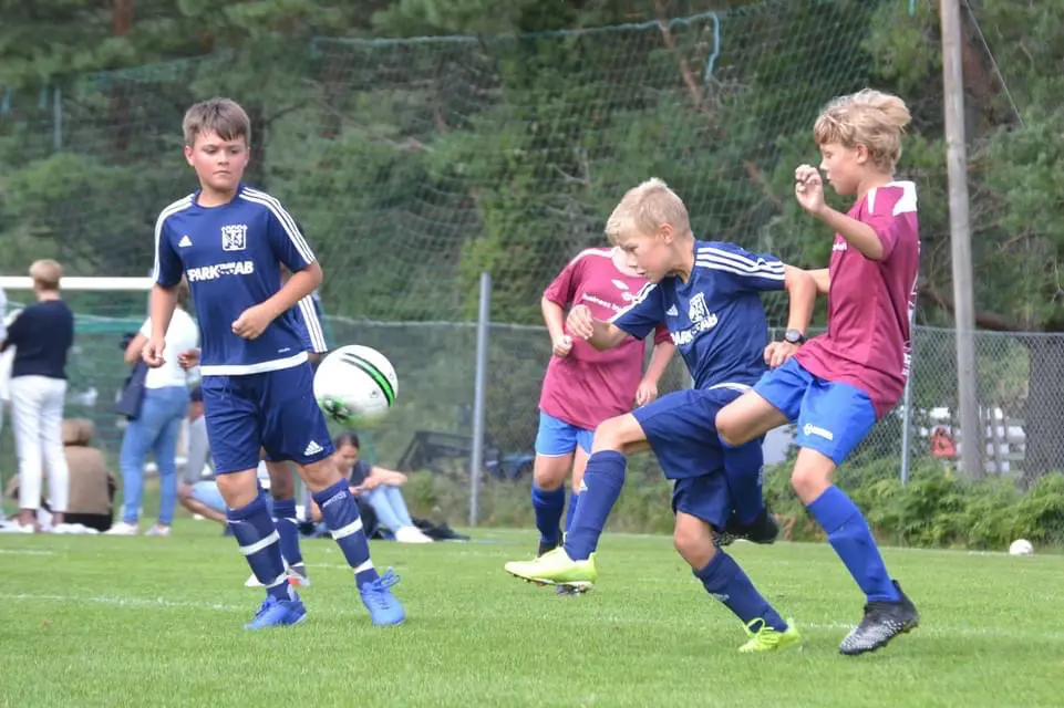Först på bollen!!