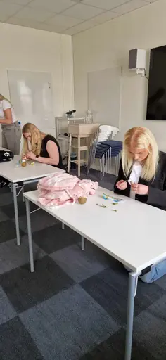 En eftermiddag med mycket skratt då vi körde Bäst i Test, åt asiatisk mat och laddade inför seriestarten nästa vecka