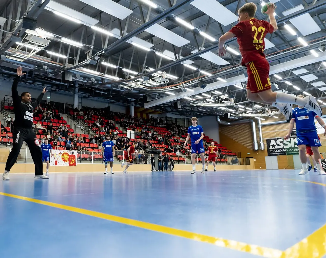 Lill-Julle flyger (Foto: Micke "Jan Düsing" Göthe)