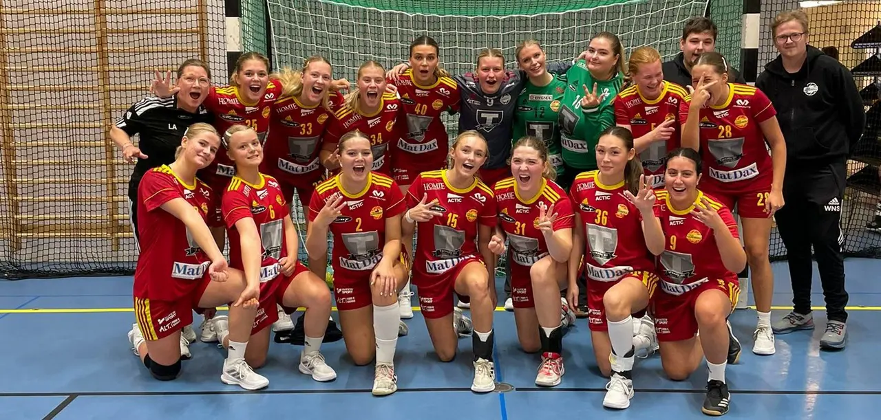 F18 (F2004-2005) efter en lyckad helg